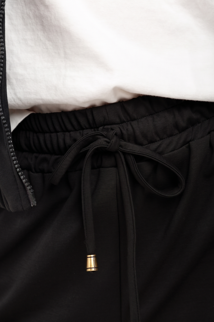 Tiffany Barrel Pants Black