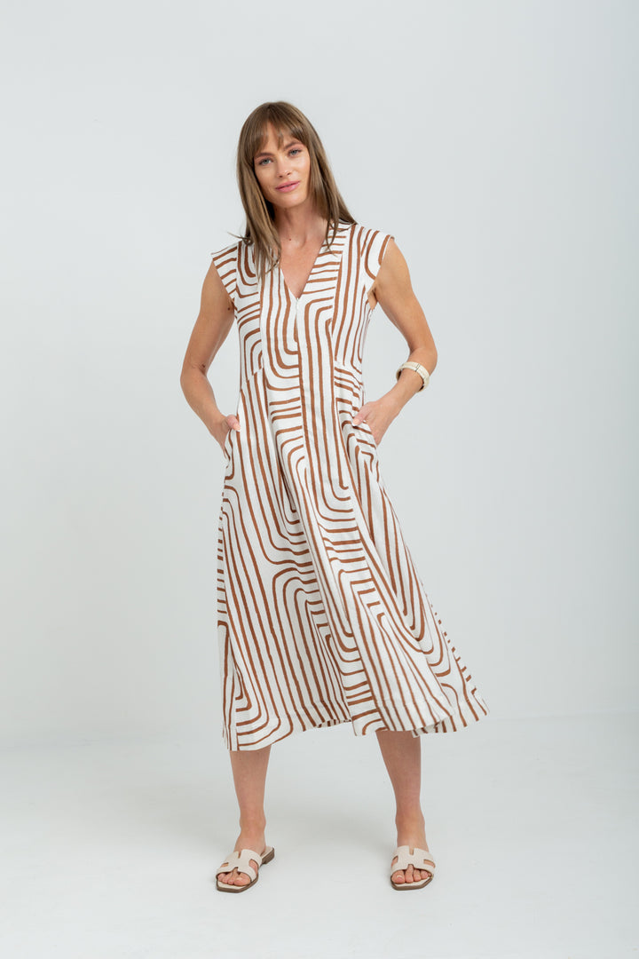 Gianna Dress Brown Geo Cap Sleeve-DRESSES-kindacollection-Kinda