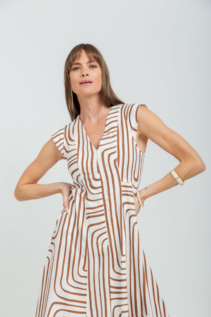 Gianna Dress Brown Geo Cap Sleeve-DRESSES-kindacollection-Kinda