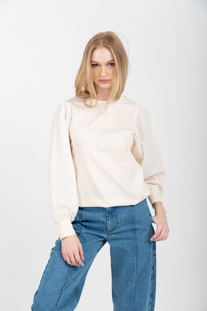 Livia Top Embroidered Ivory