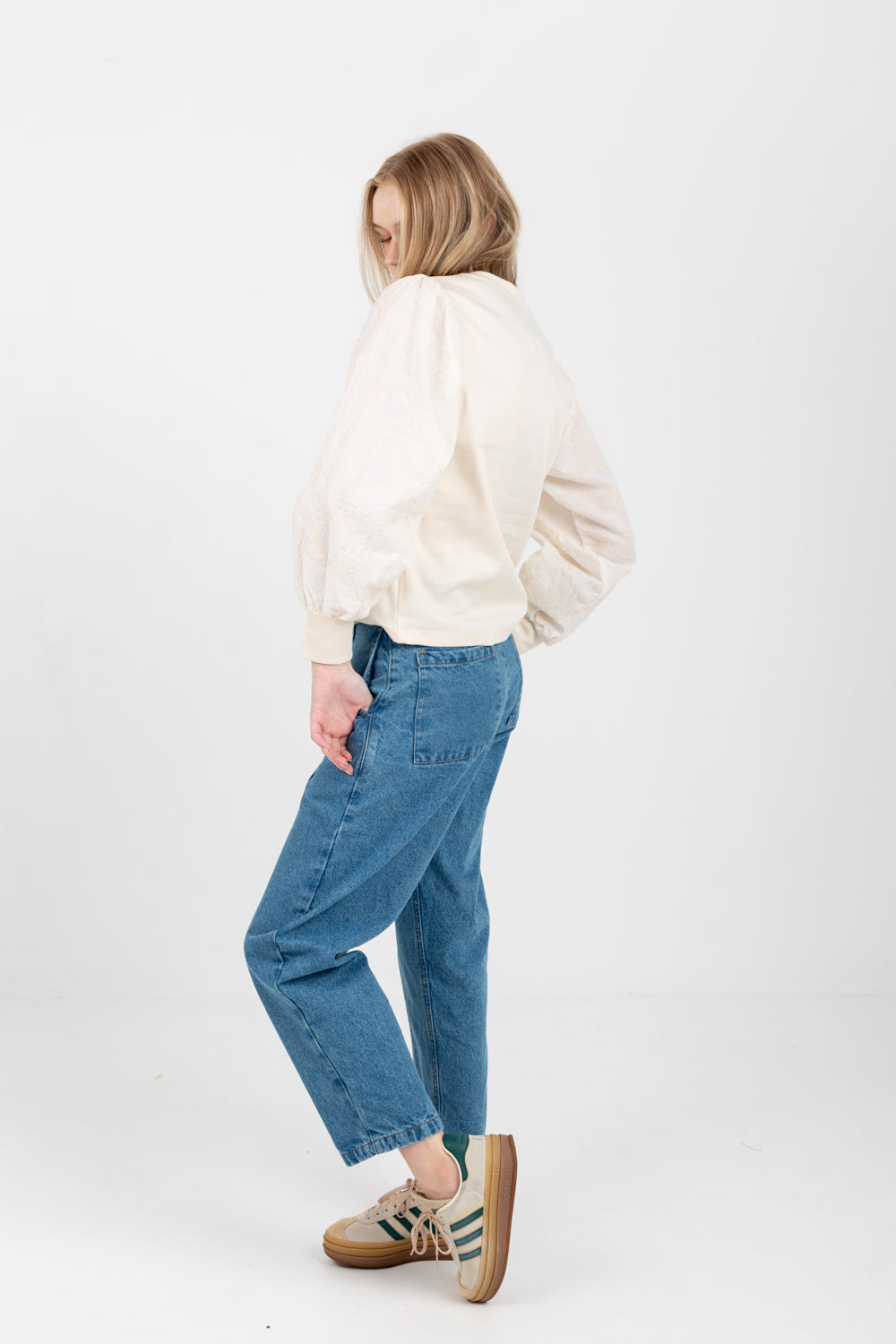 Livia Top Embroidered Ivory