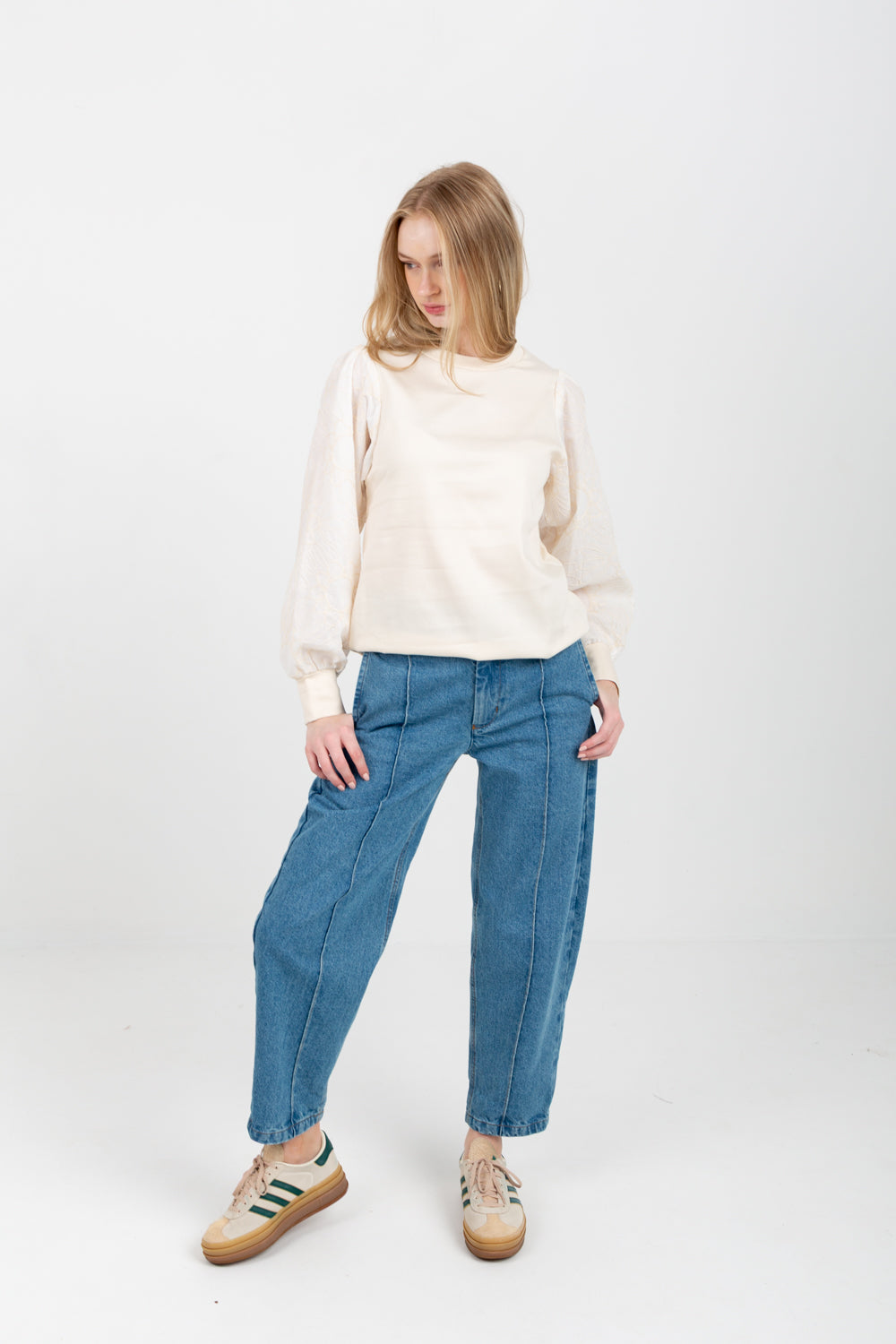 Livia Top Embroidered Ivory