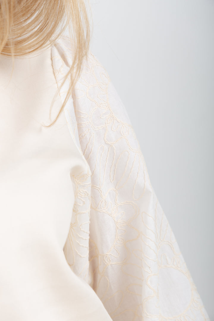 Livia Top Embroidered Ivory