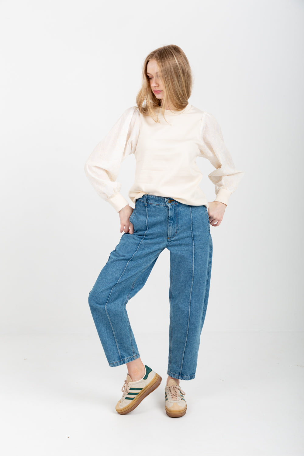 Livia Top Embroidered Ivory