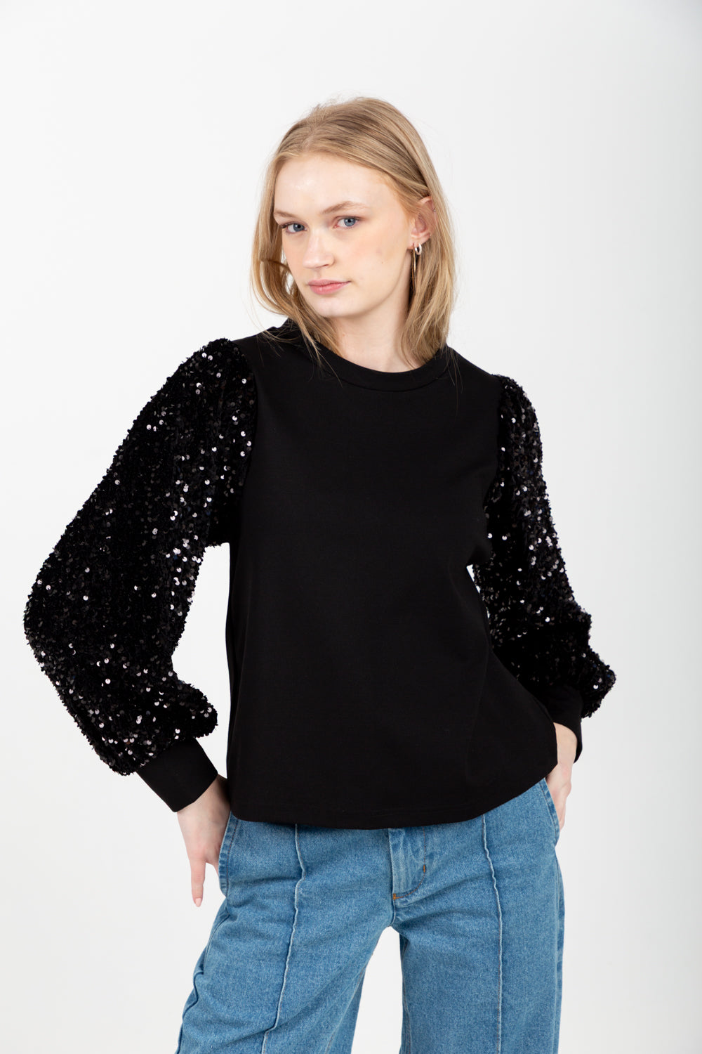 Livia Top Black Sequin