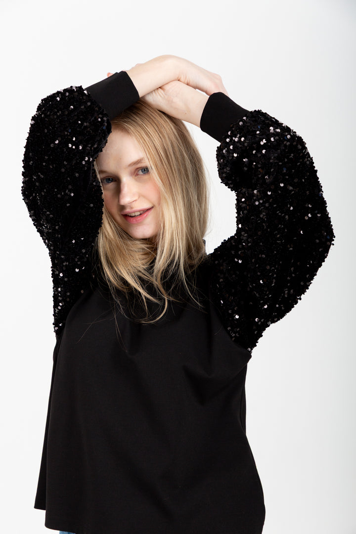 Livia Top Black Sequin