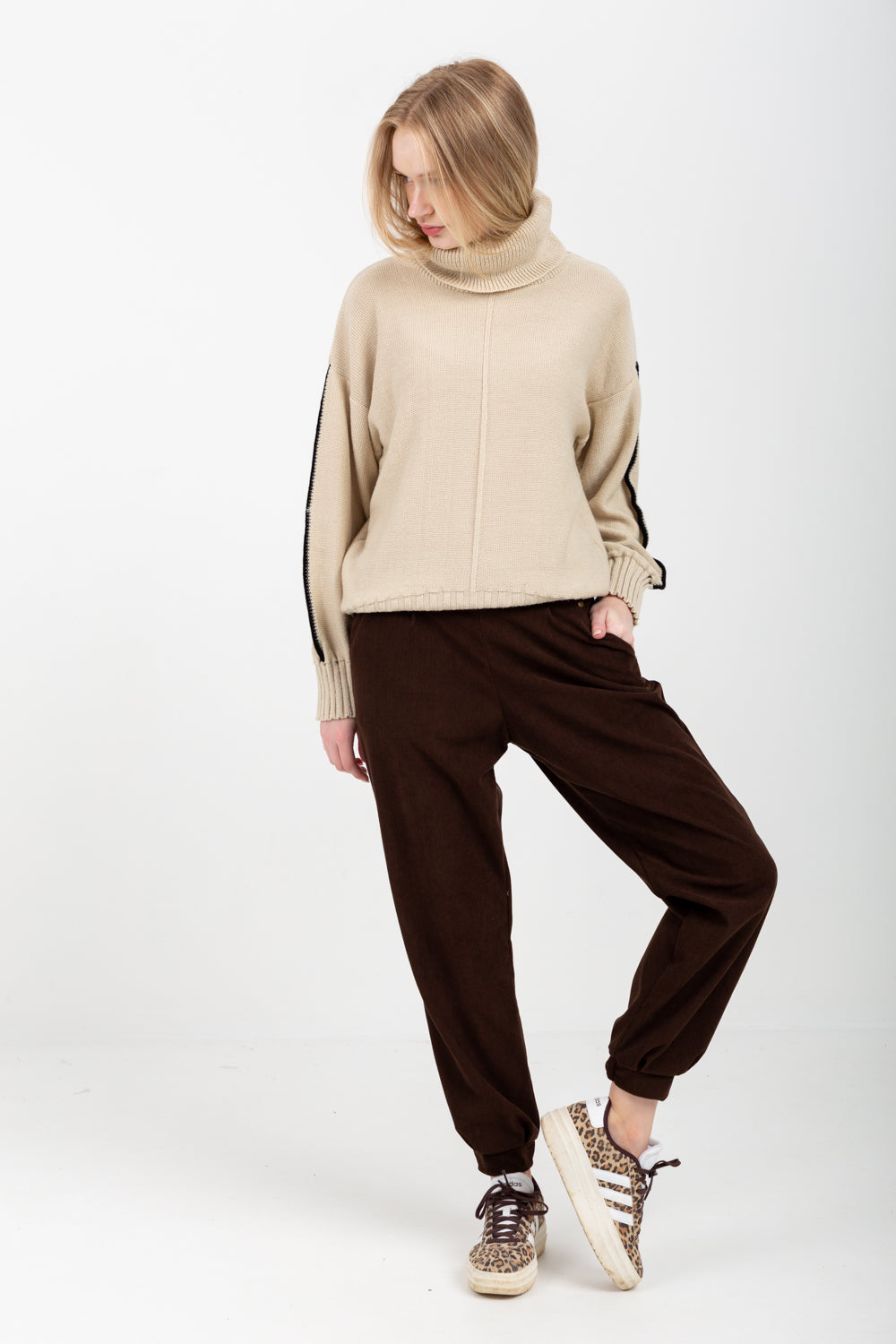Gorge Pants Chocolate Corduroy-PANTS-kindacollection-Kinda