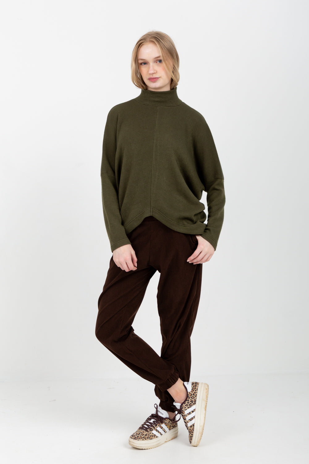 Demi Top Khaki-TOPS-Kindacollection-Kinda