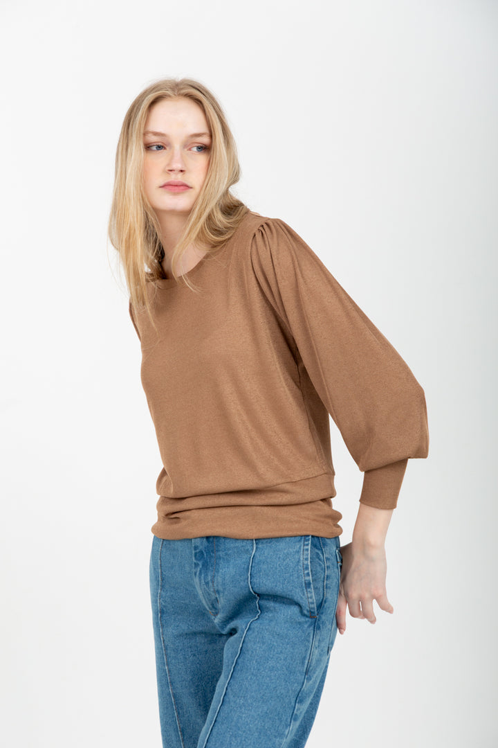 Zoe Top Camel