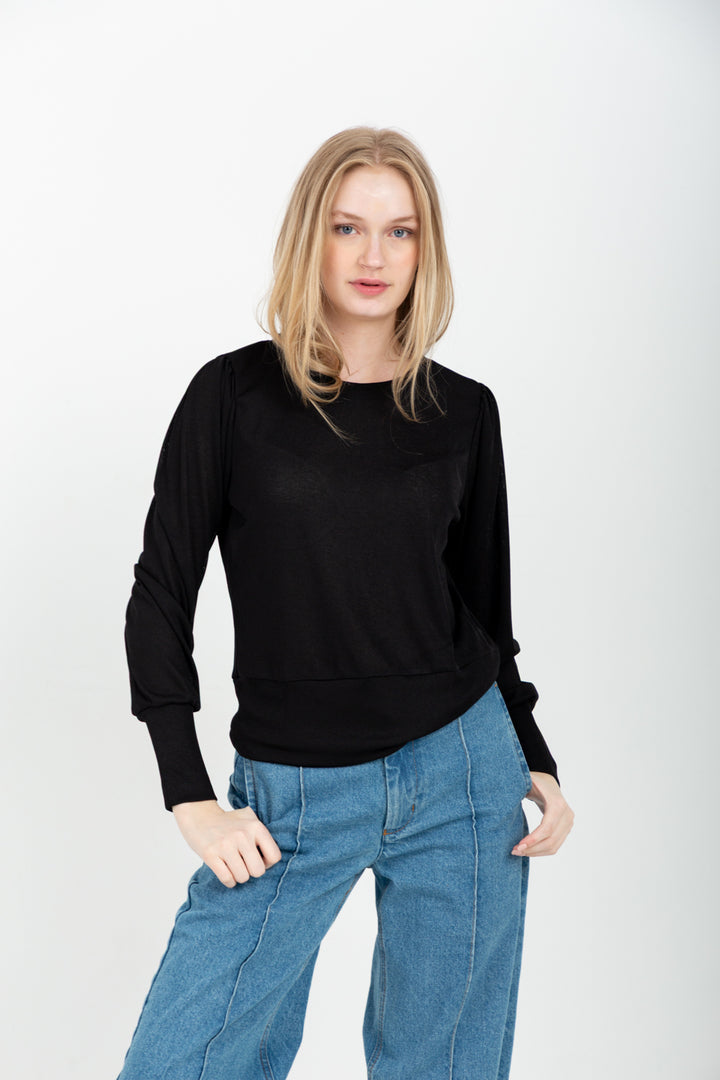 Zoe Top Black-TOPS-kindacollection-Kinda