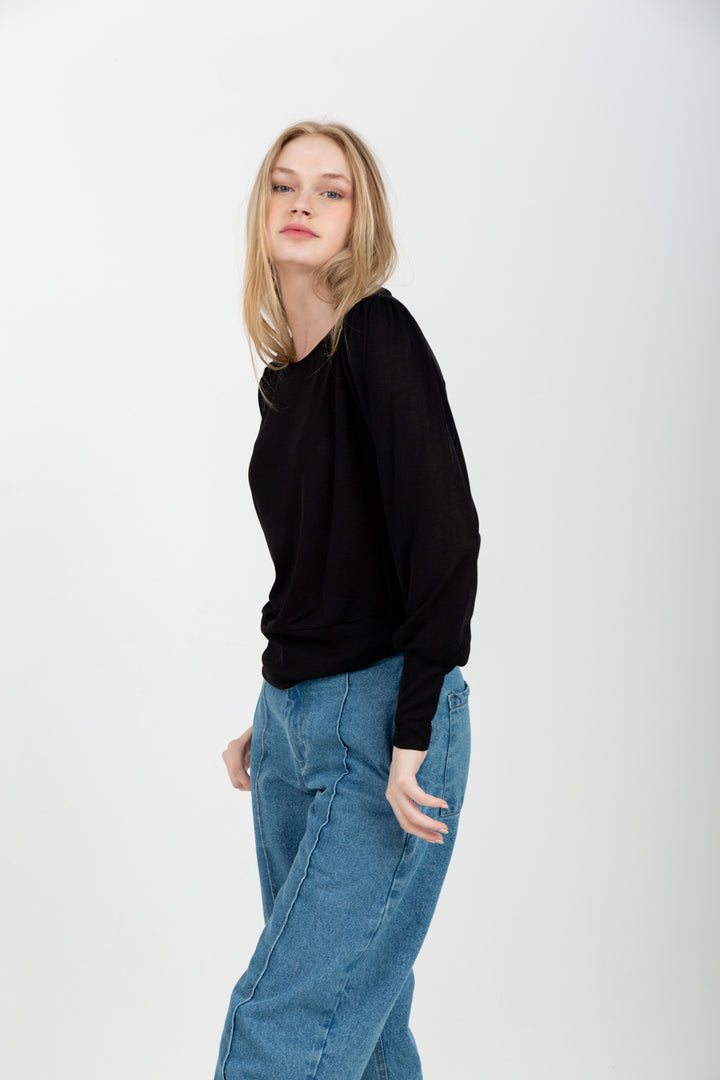 Zoe Top Black-TOPS-kindacollection-Kinda