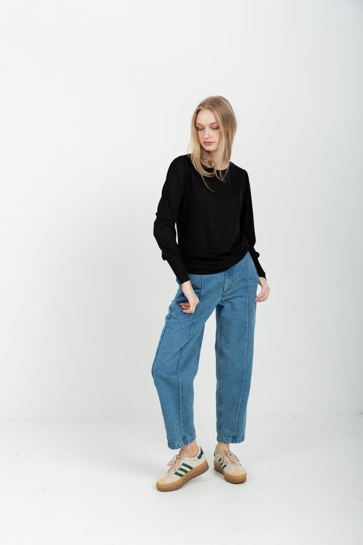 Zoe Top Black-TOPS-kindacollection-Kinda