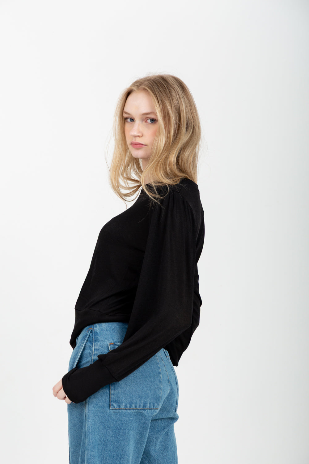 Zoe Top Black-TOPS-kindacollection-Kinda