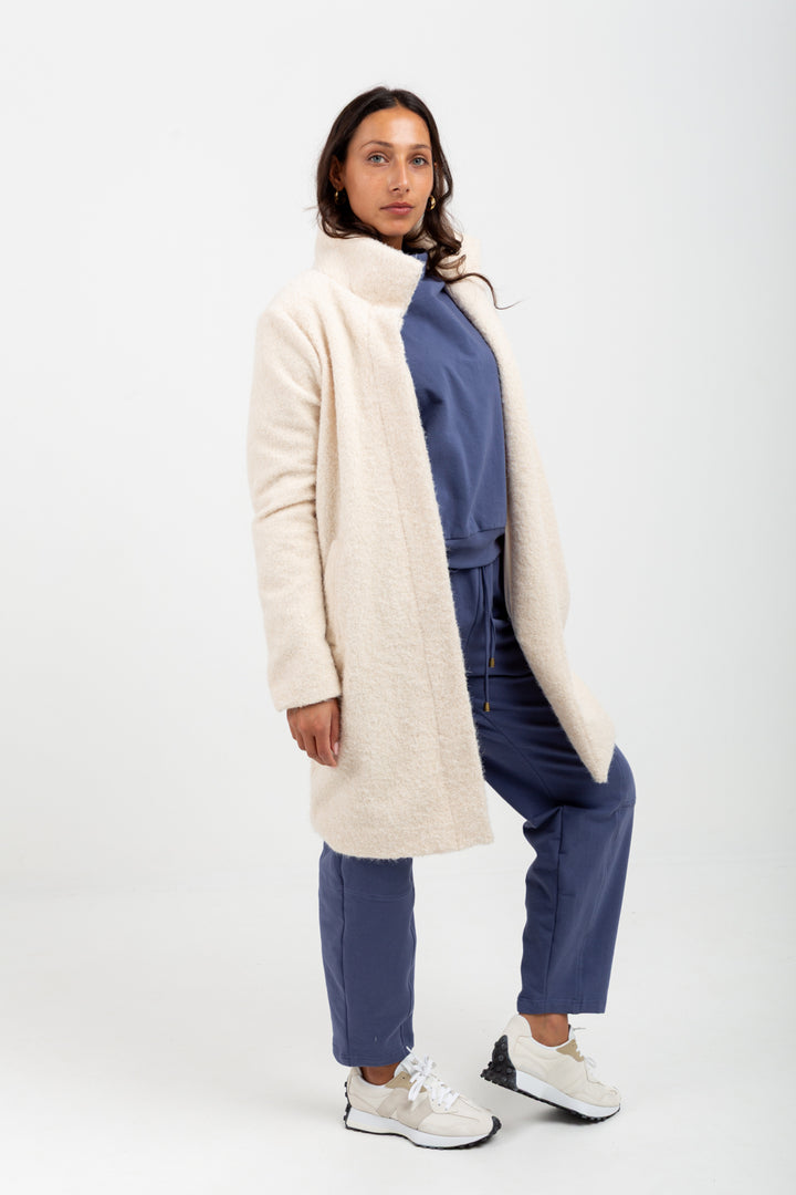 Chrissy Coat Ivory-JACKETS-kindacollection-Kinda