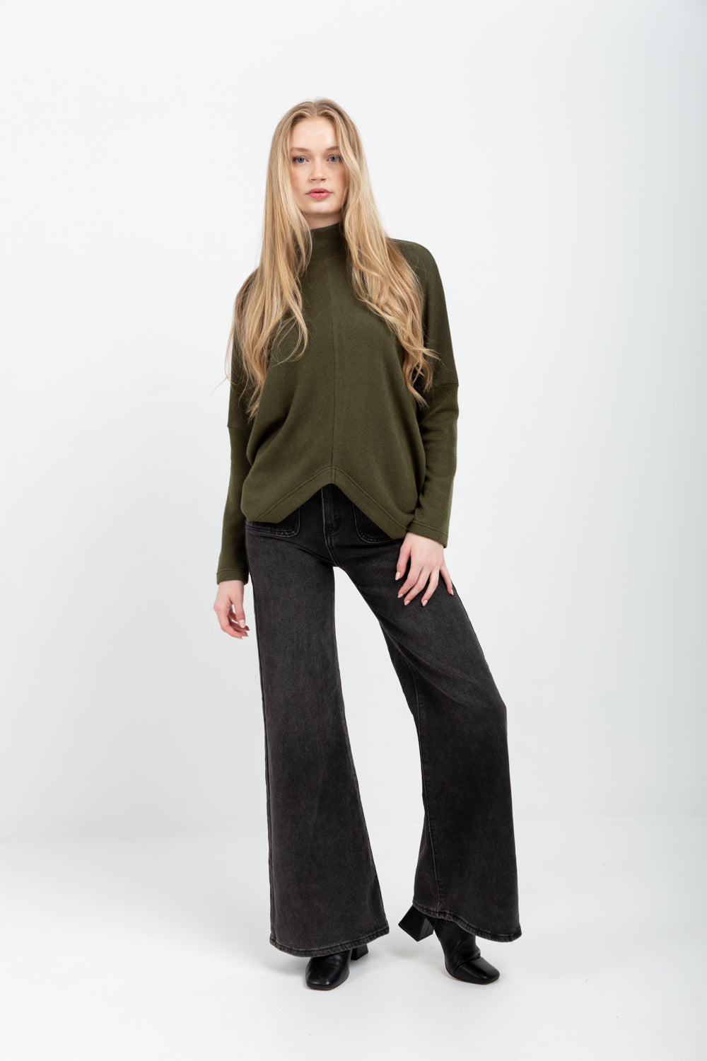 Demi Top Khaki-TOPS-Kindacollection-Kinda