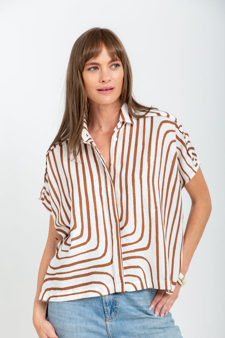 Mariam Shirt Brown Geo Print-TOPS-kindacollection-Kinda