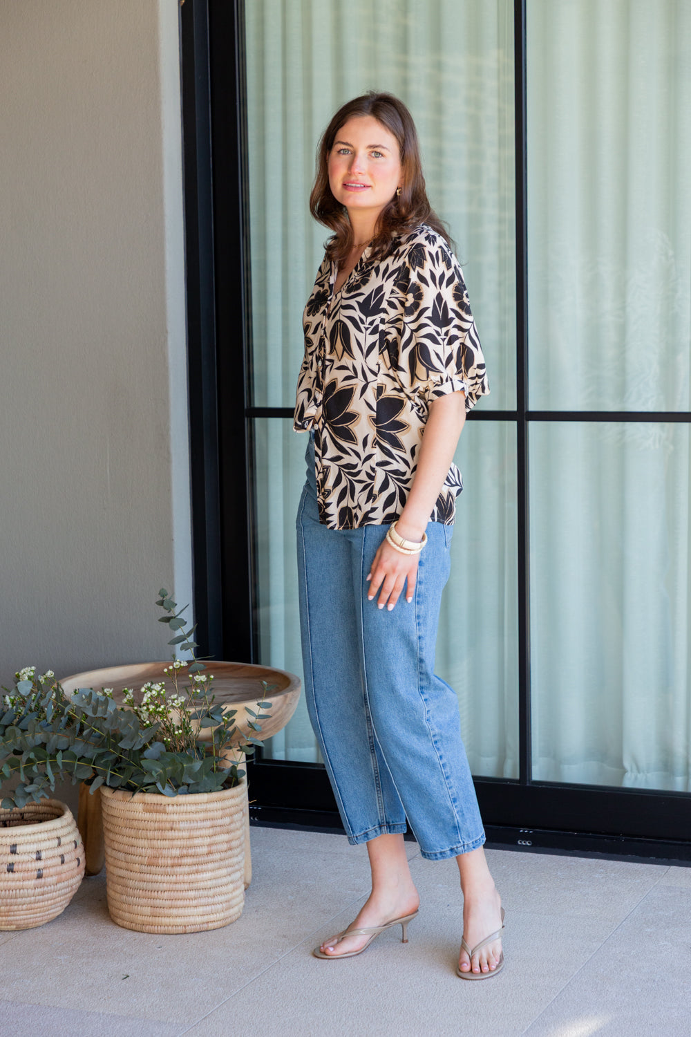 Gabi Blouse Black Flower Print-TOPS-kindacollection-Kinda