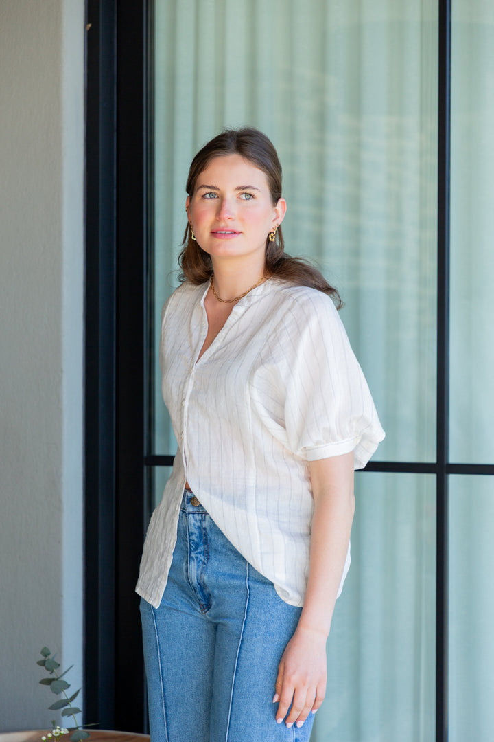 Gabi Blouse White Stripe-TOPS-kindacollection-Kinda