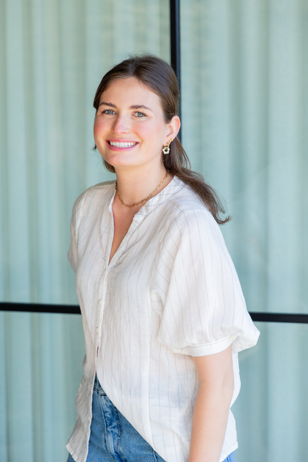 Gabi Blouse White Stripe-TOPS-kindacollection-Kinda
