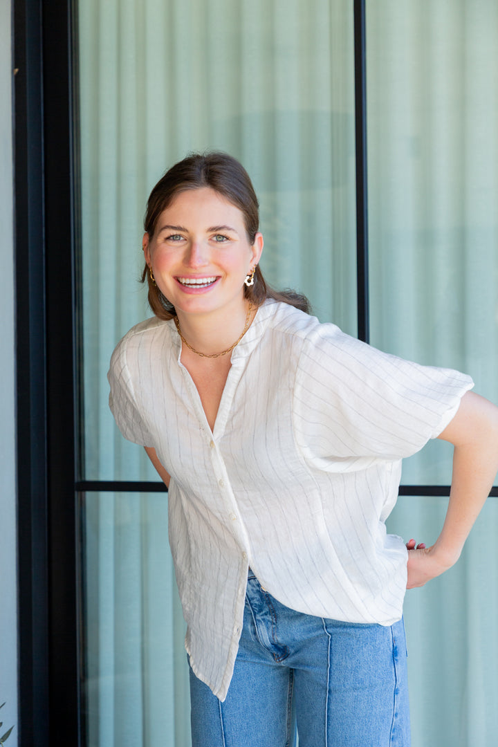 Gabi Blouse White Stripe-TOPS-kindacollection-Kinda