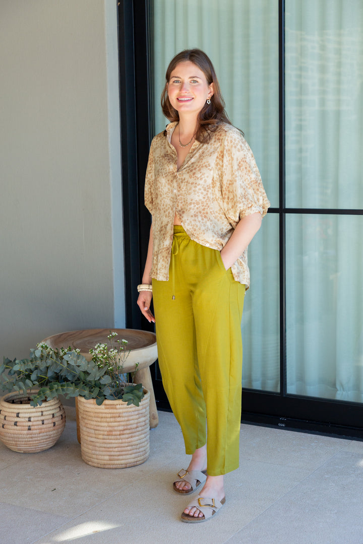 Gabi Blouse Animal Print-TOPS-kindacollection-Kinda