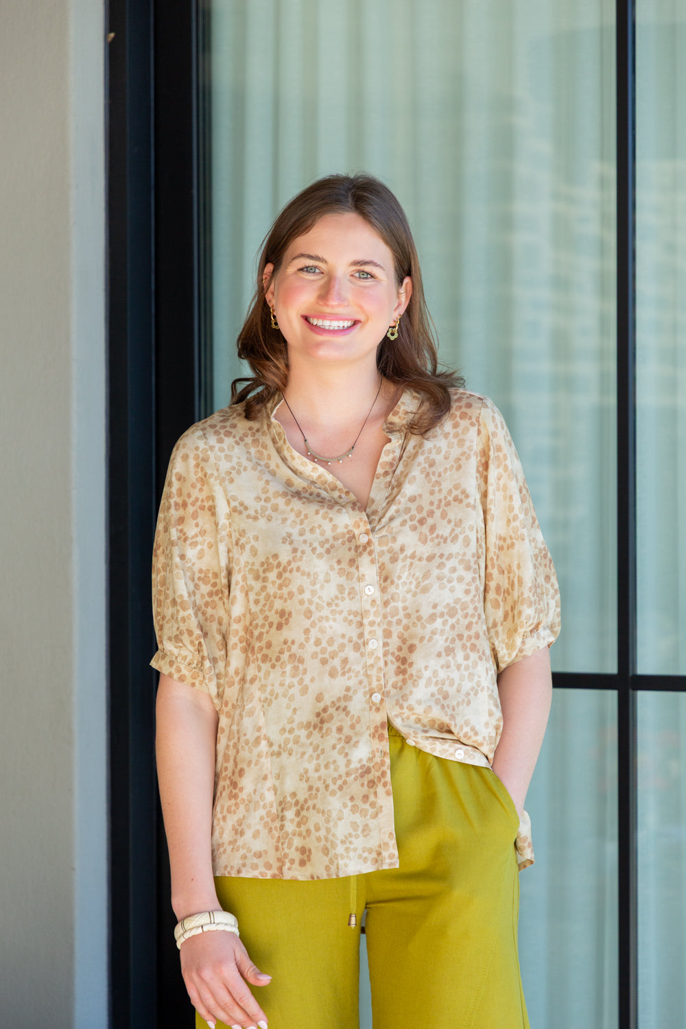 Gabi Blouse Animal Print-TOPS-kindacollection-Kinda