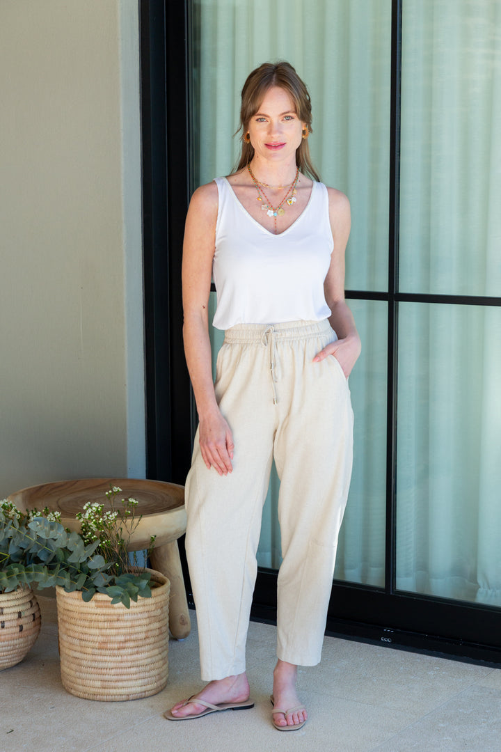 Tilly Tank White-TOPS-Kindacollection-Kinda