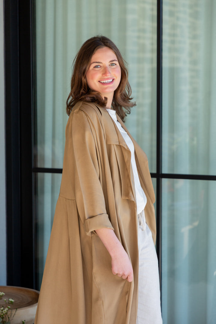 Denise Coat Sandstone-LAYERING-Kindacollection-Kinda