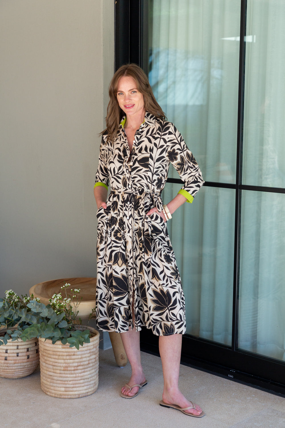 Delilah Dress Black Flower Print-DRESSES-kindacollection-Kinda