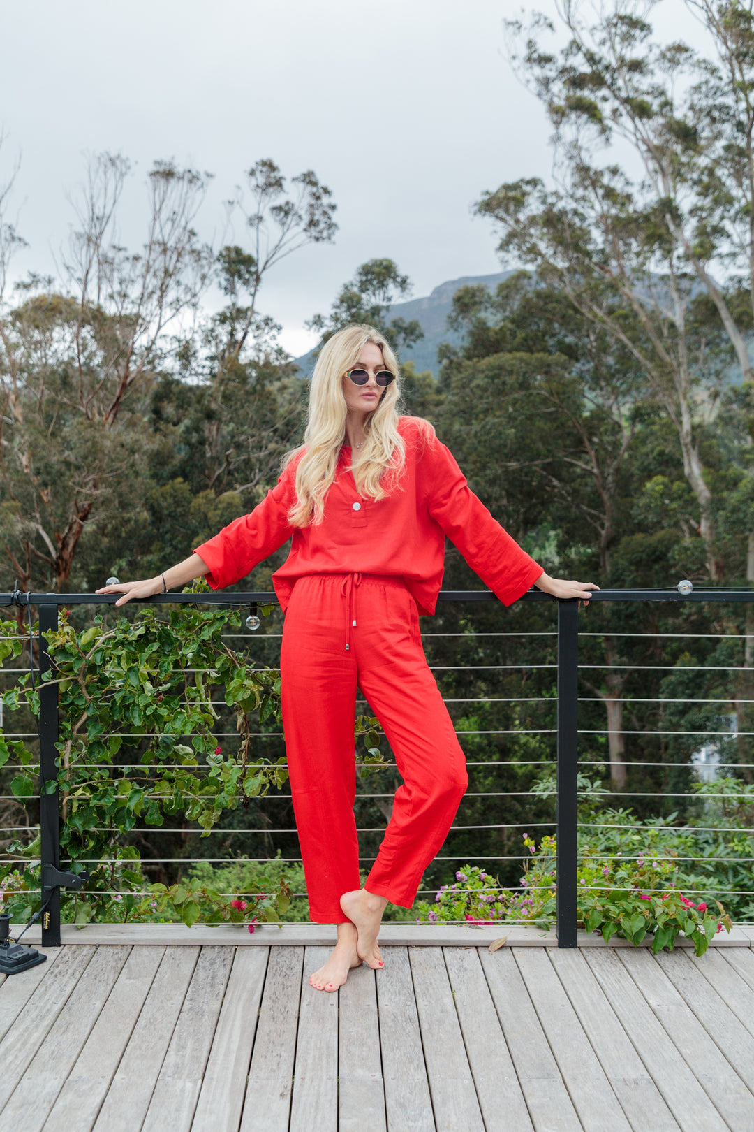 Tiffany Barrel Pants Red-PANTS-Kindacollection-Kinda