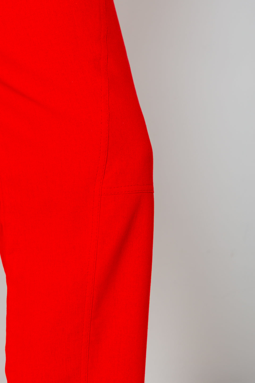 Tiffany Barrel Pants Red-PANTS-Kindacollection-Kinda