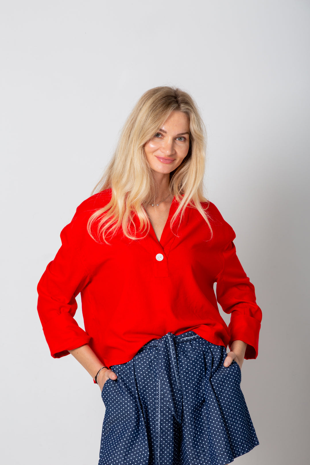 Donna Top Classic Red-TOPS-Kindacollection-Kinda