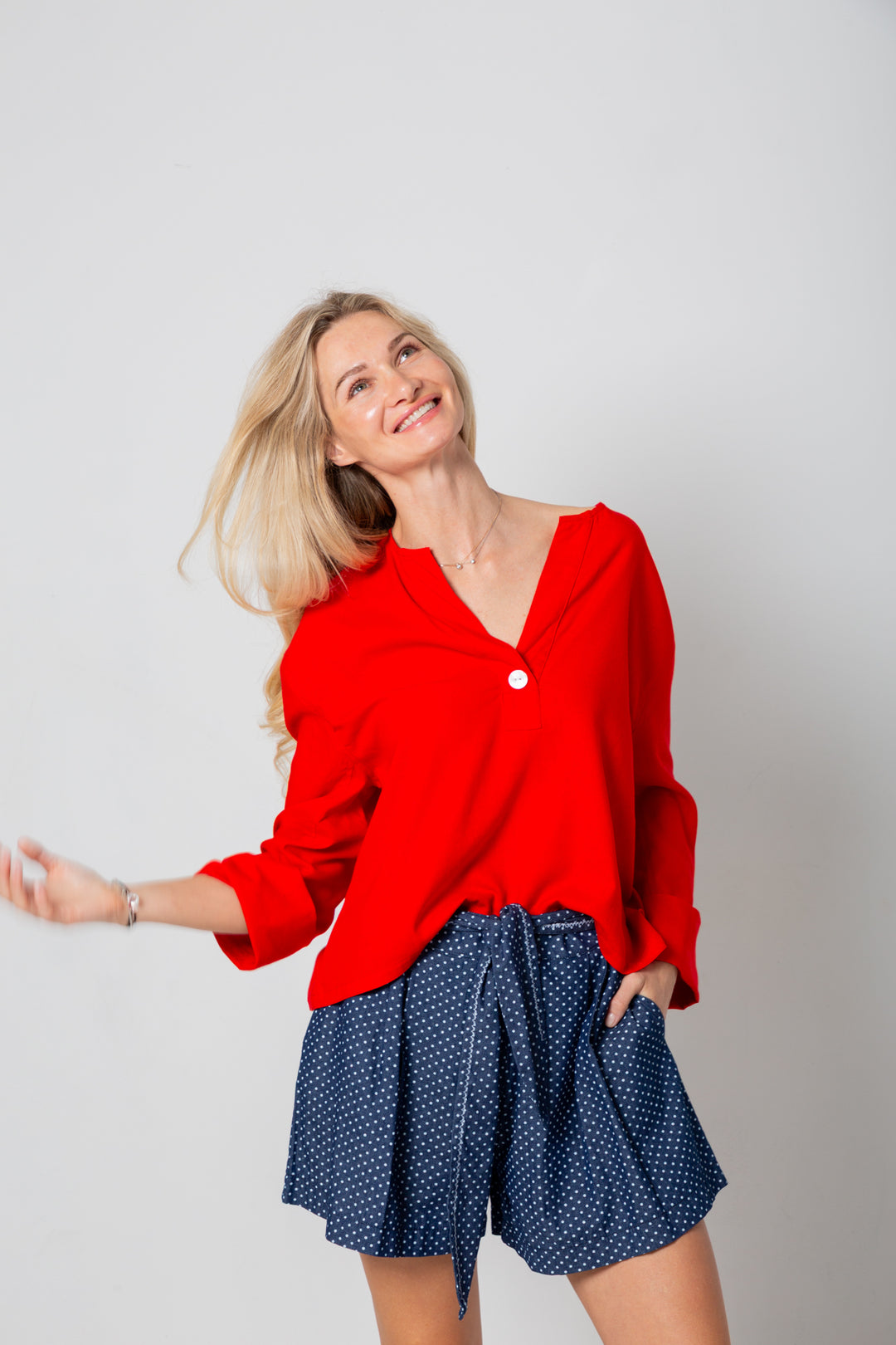 Donna Top Classic Red-TOPS-Kindacollection-Kinda