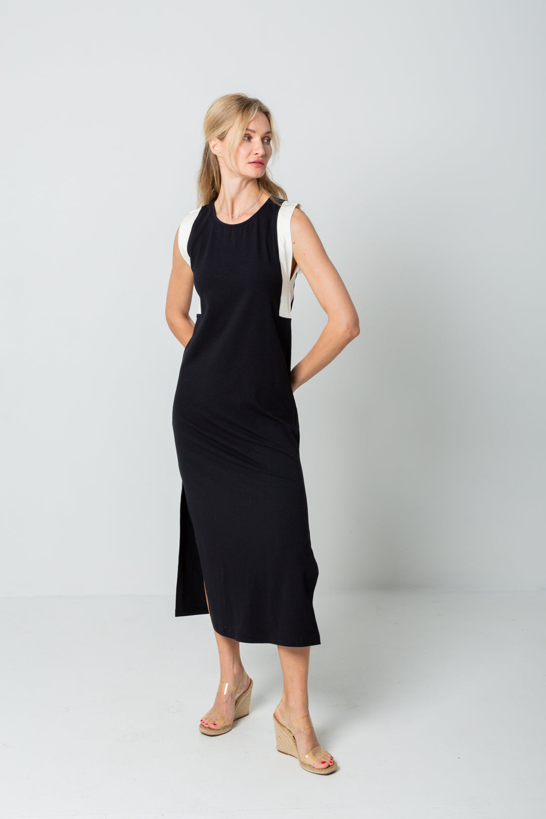Sophia Dress Black-DRESSES-Kindacollection-Kinda