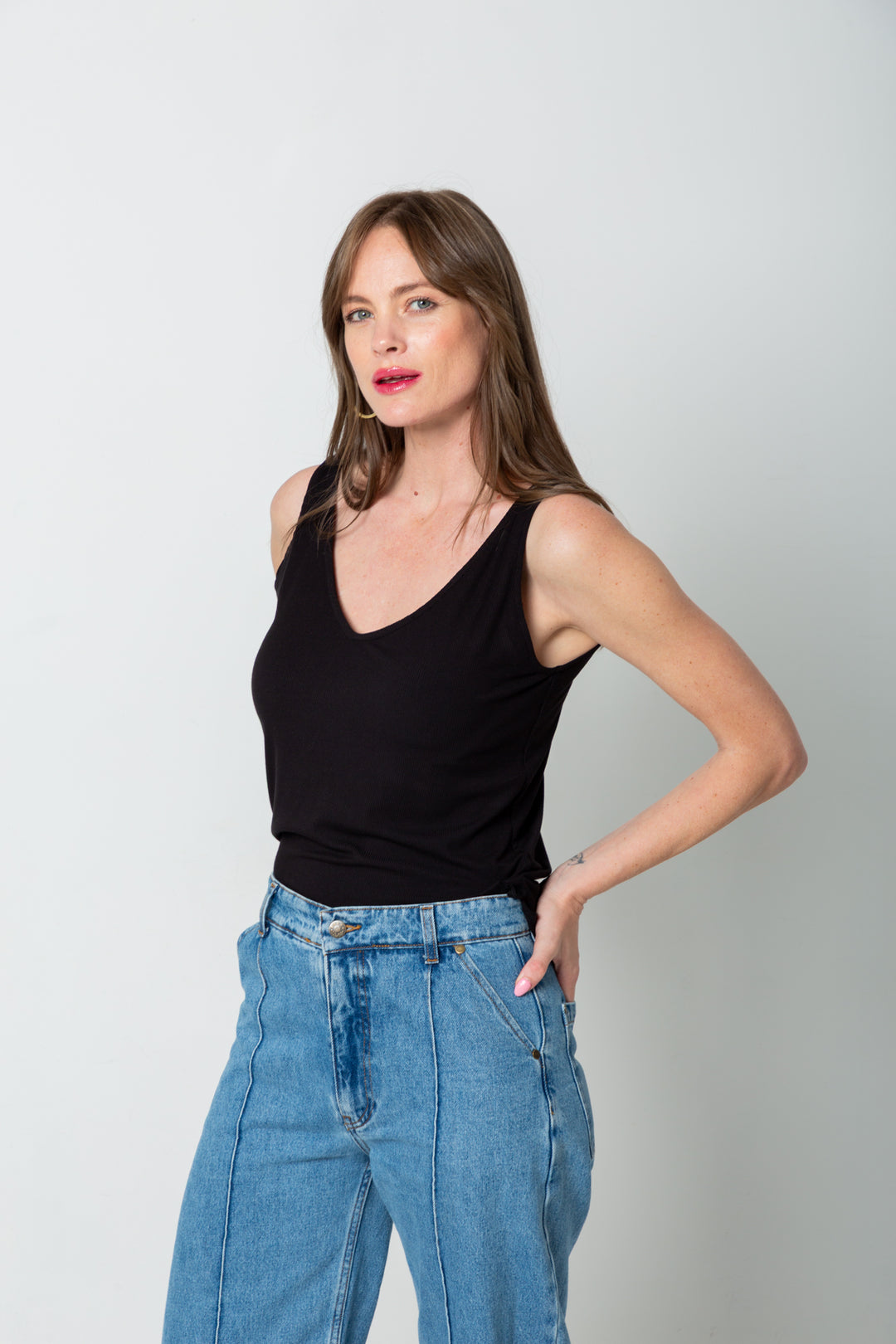 Tilly Tank Black-TOPS-Kindacollection-Kinda
