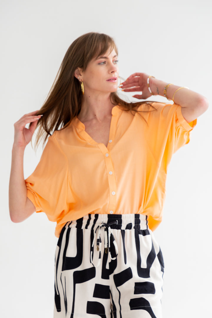 Gabi Blouse Peach-TOPS-kindacollection-Kinda