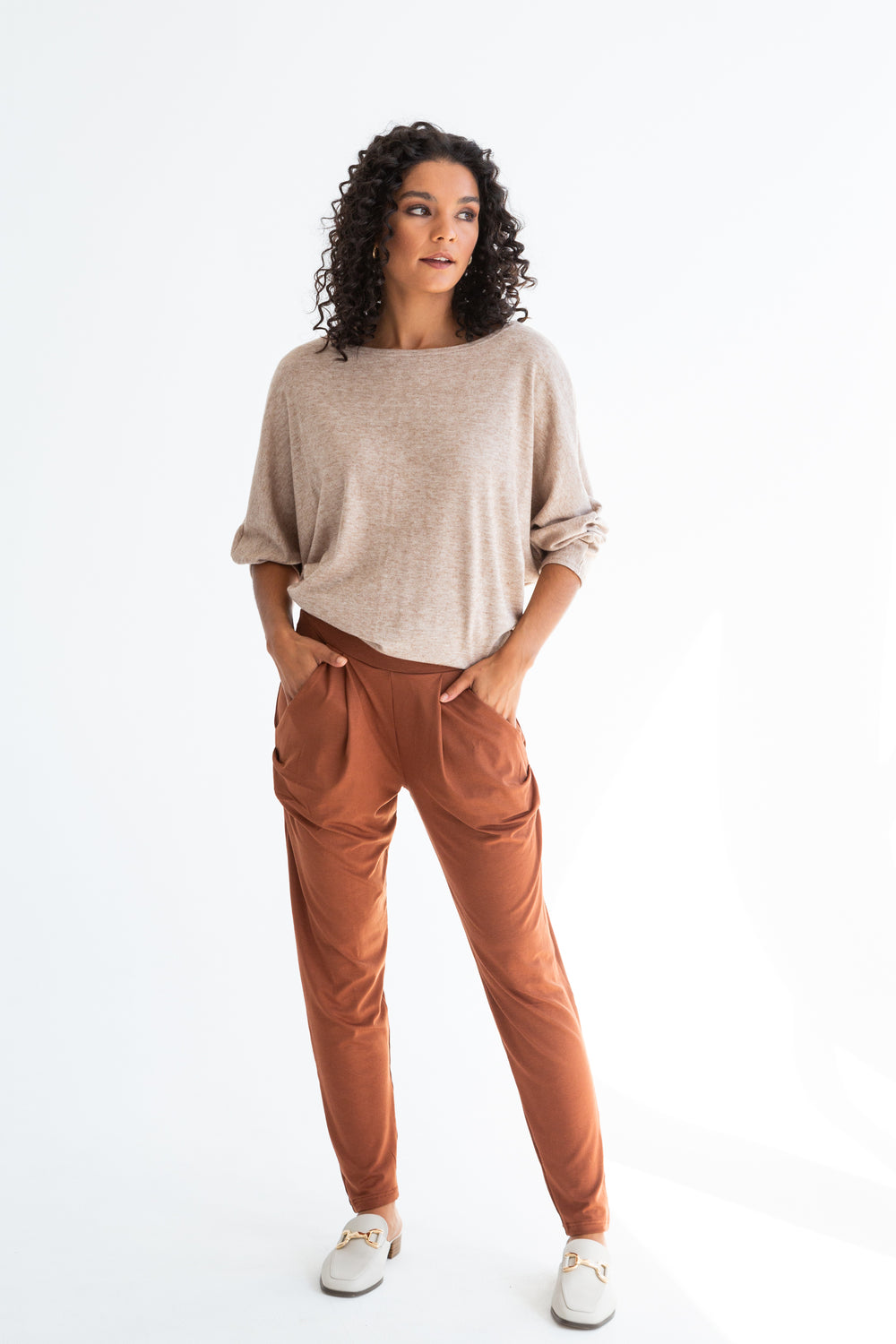 Chivonne Pants Hazelnut-PANTS-kindacollection-Kinda