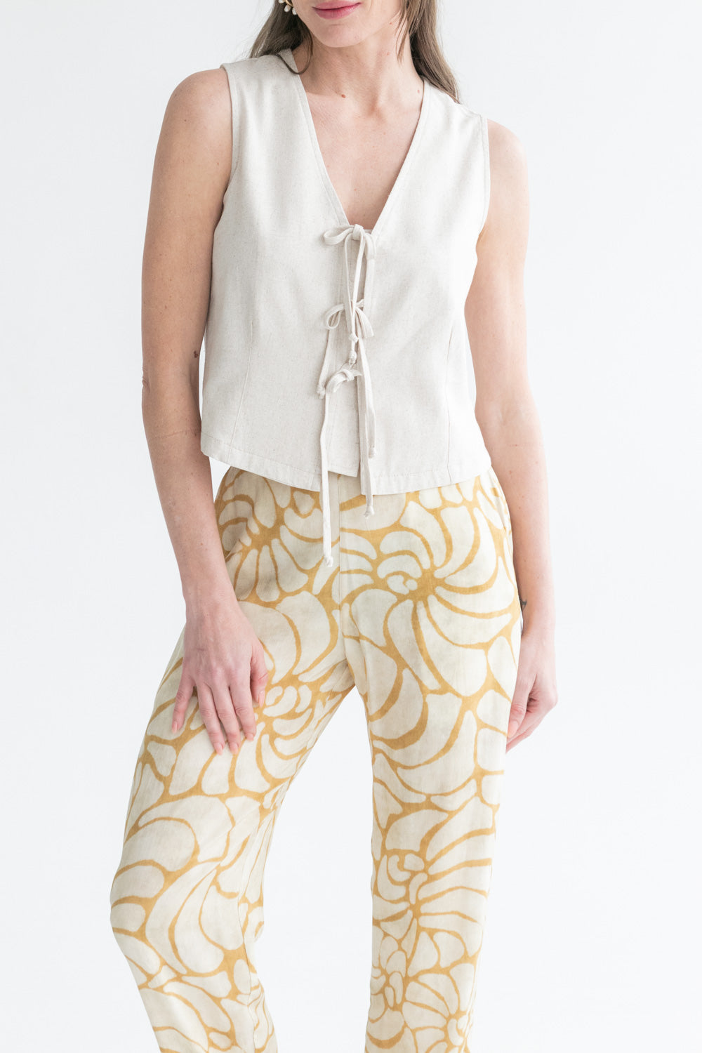 Wilson Waistcoat Sand-TOPS-kindacollection-Kinda