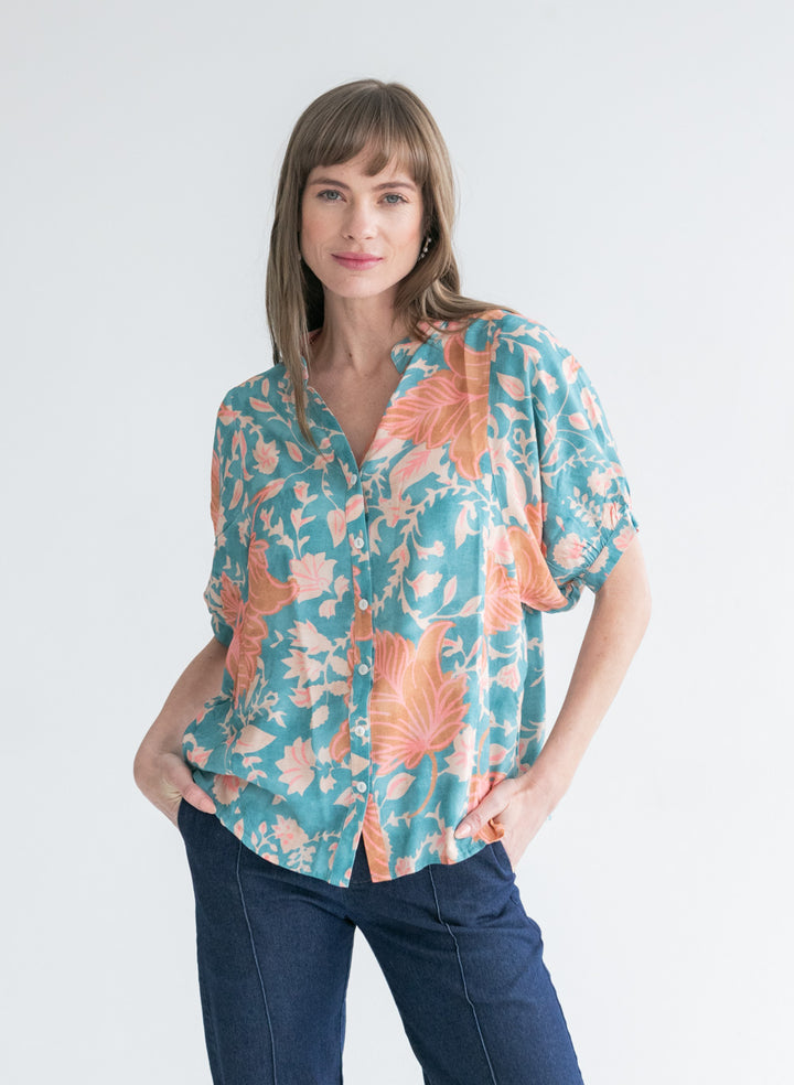 Gabi Blouse Blue & Pink Flower-TOPS-kindacollection-Kinda