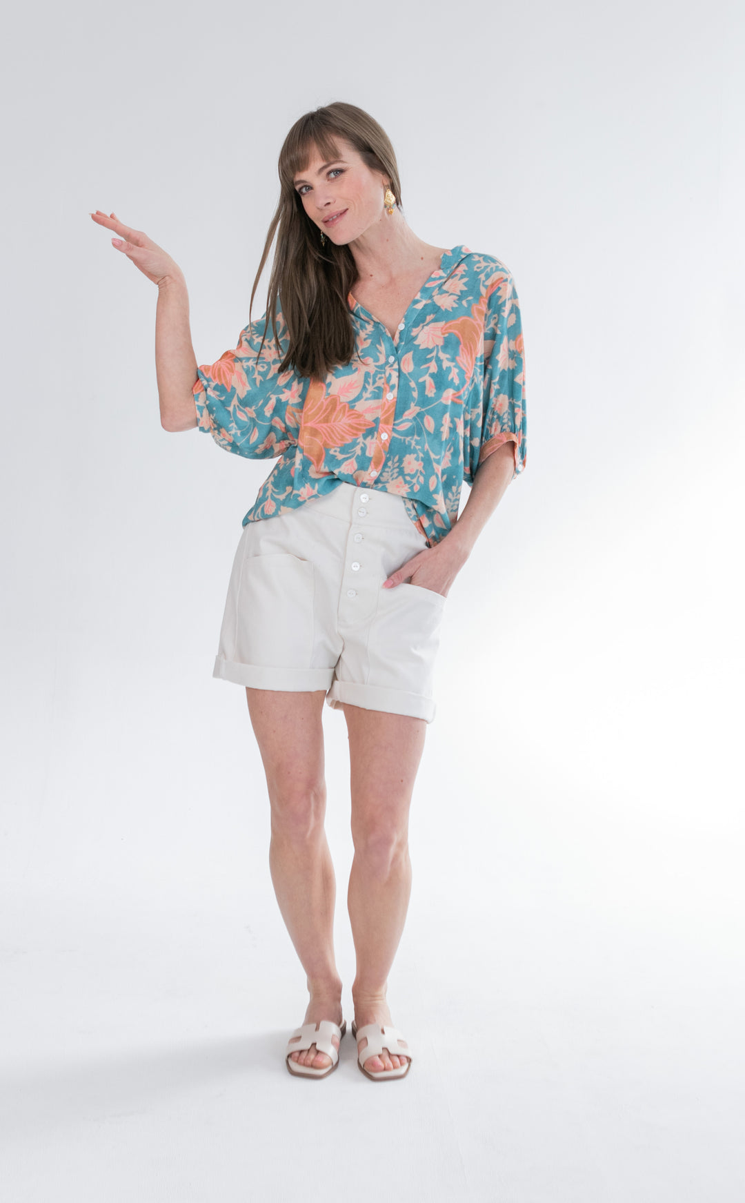 Gabi Blouse Blue & Pink Flower-TOPS-kindacollection-Kinda