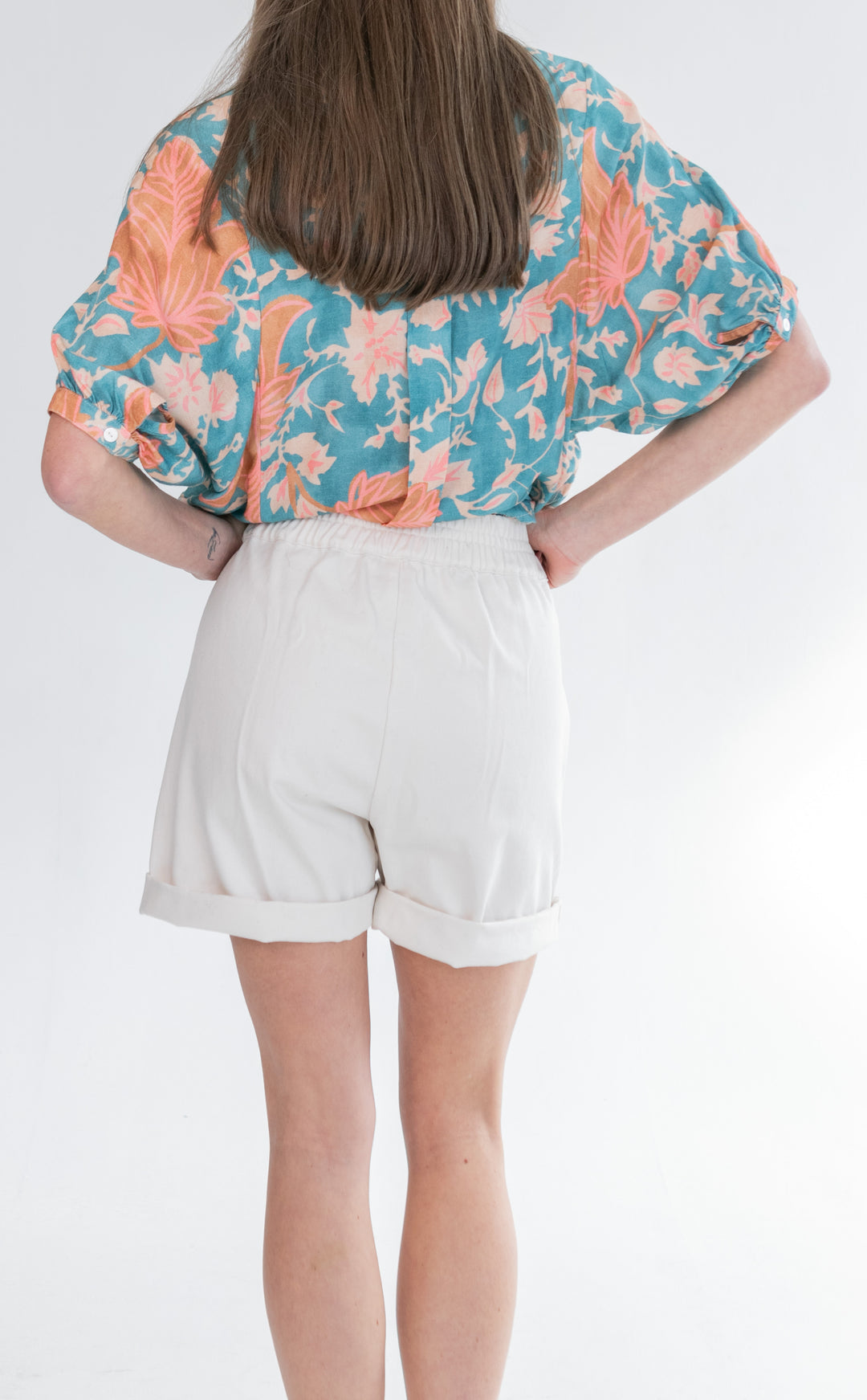 Eliana Shorts Ivory-PANTS-kindacollection-Kinda