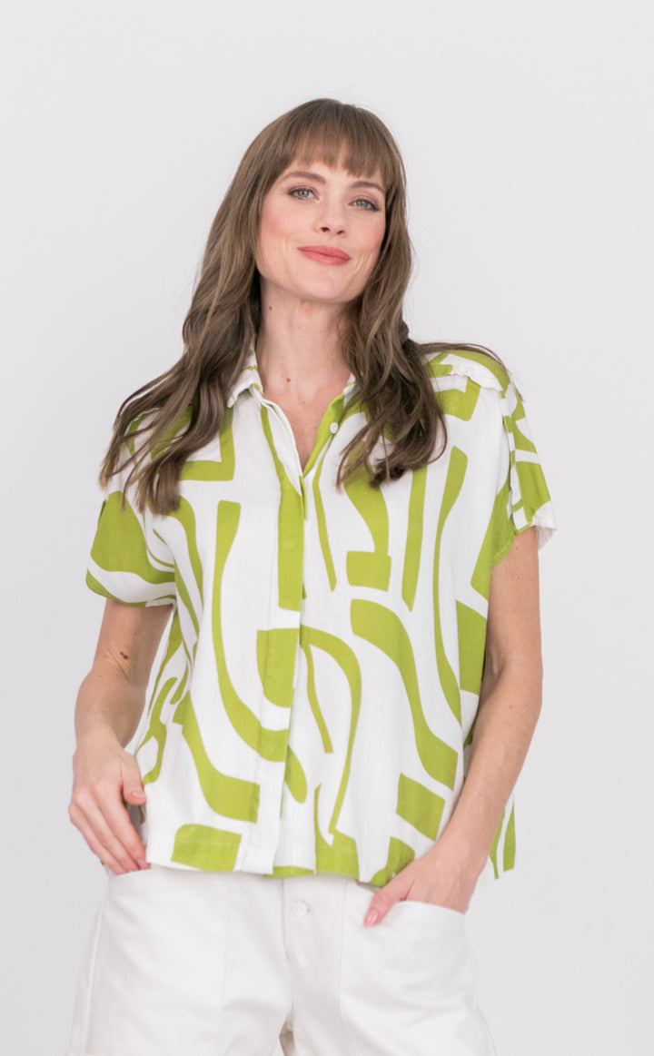 Mariam Shirt Green Geo-TOPS-kindacollection-Kinda