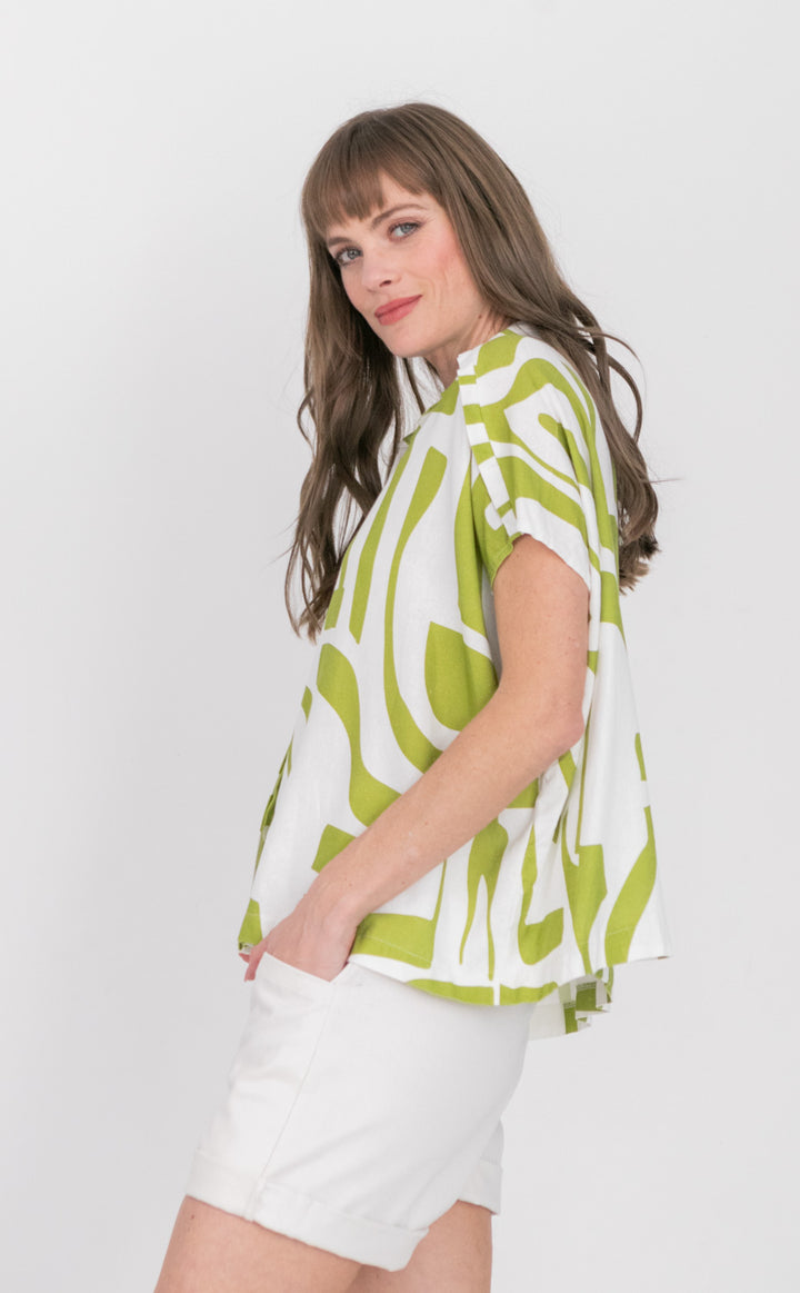 Mariam Shirt Green Geo-TOPS-kindacollection-Kinda
