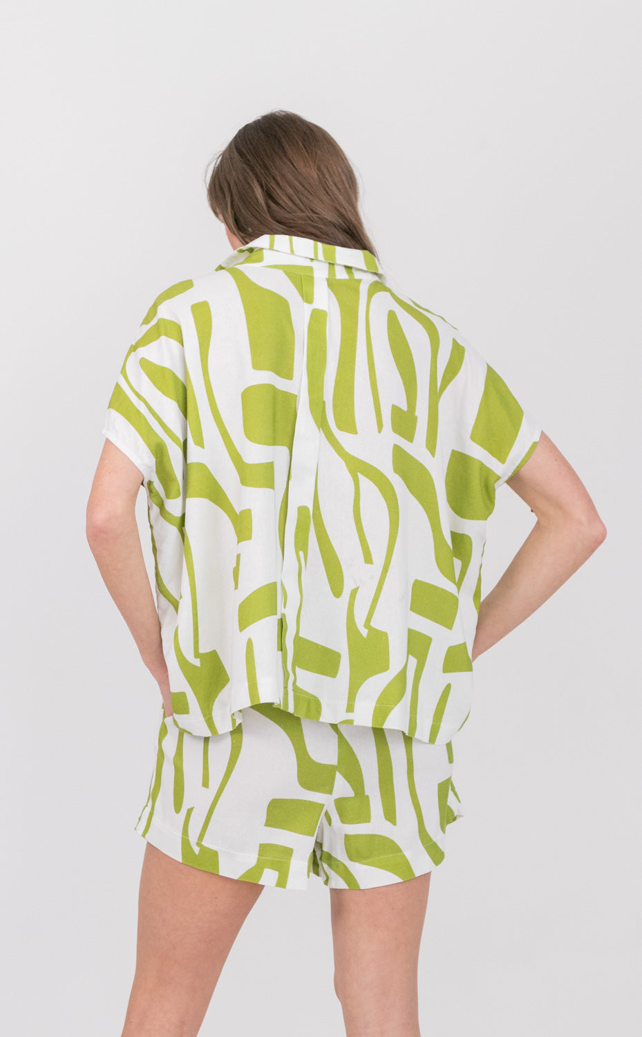 Mariam Shirt Green Geo-TOPS-kindacollection-Kinda